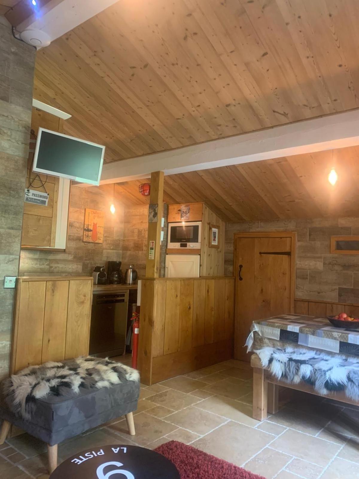Chalet Miravidi, Montchavin-La Plagne, Jacuzzi & Sauna Bilik gambar